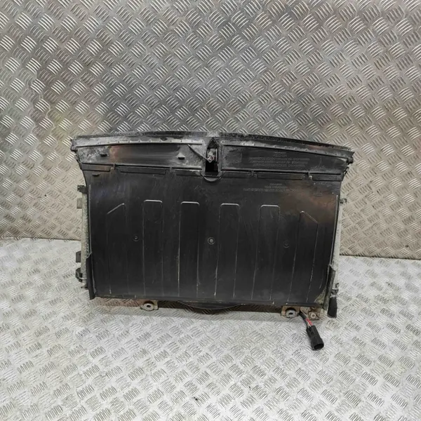 Tesla Model X Kühlteil OEM 103485000E Gebraucht image 4