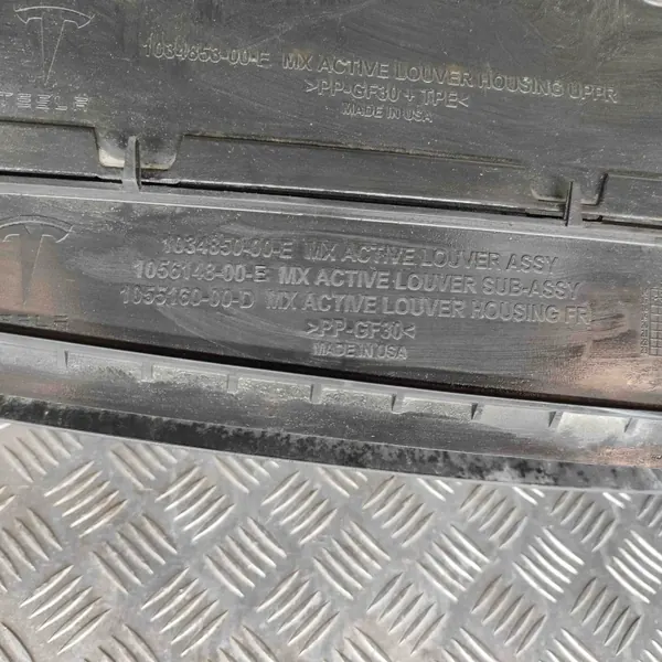 Tesla Model X Kühlteil OEM 103485000E Gebraucht image 8