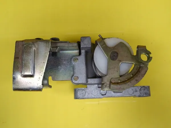 Module Régulateur Vitesse OEM DRC39383 Mitsubishi image 3