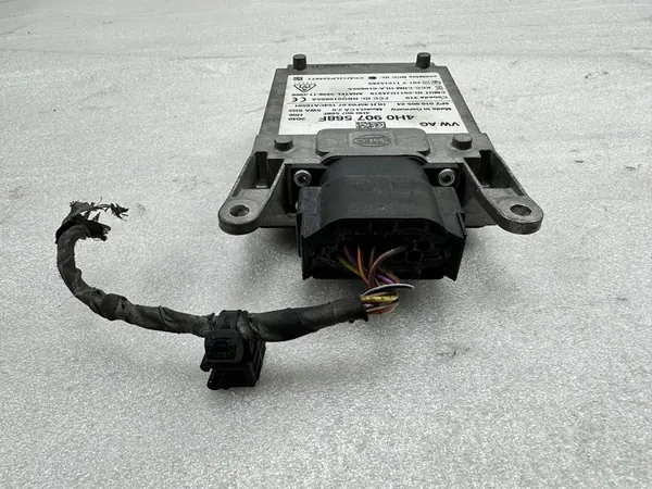 Modul för övervakning av döda vinkeln Audi A8 S8 D4 4H 4H0827505A image 4