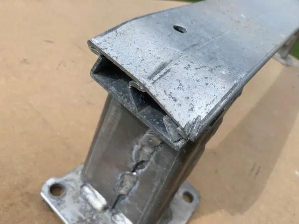 Peugeot 308 T9 Lift 16- Trave paraurti posteriore OEM image 4