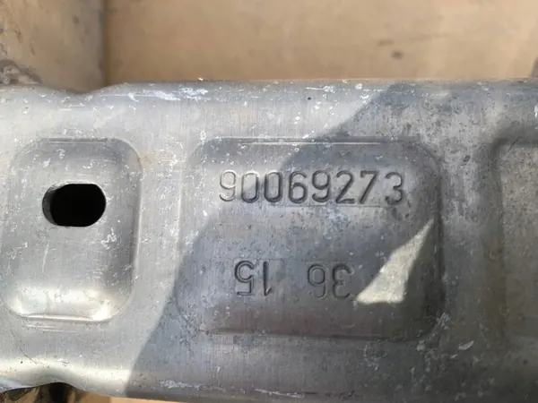 Peugeot 308 T9 Lift 16- Trave paraurti posteriore OEM image 5