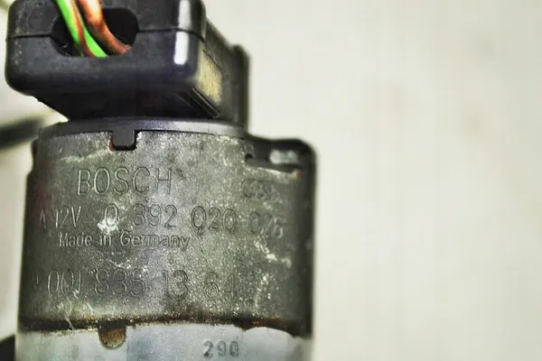 Vattenpump OEM 0018351364 0392020028 Mercedes image 3