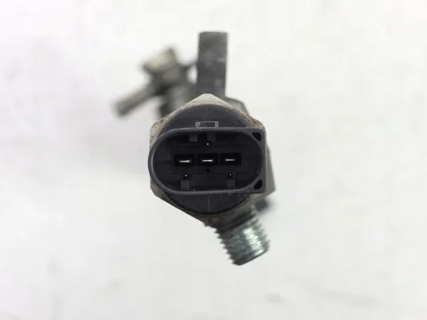 Einspritzleisten-Sensor OEM A6110700395 für Vito W639 2.2 CDI image 8