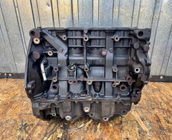 Bloque Motor Inferior R9MH413 para 1.6 dCi Diésel image 8