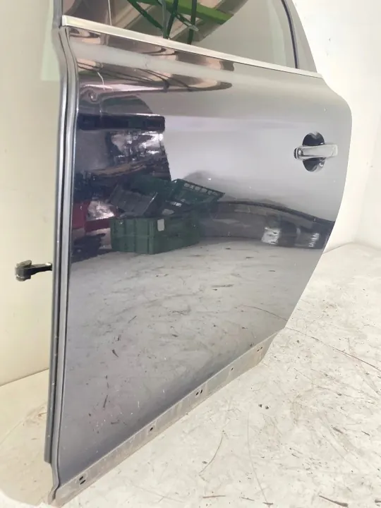 Volvo waterpomp OEM 31308275 - Gebruikte staat image 3