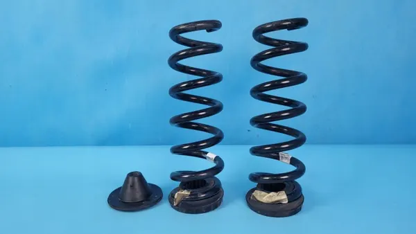 Muelles Suspensión Mercedes EQE W295 OEM A2953240400 image 2