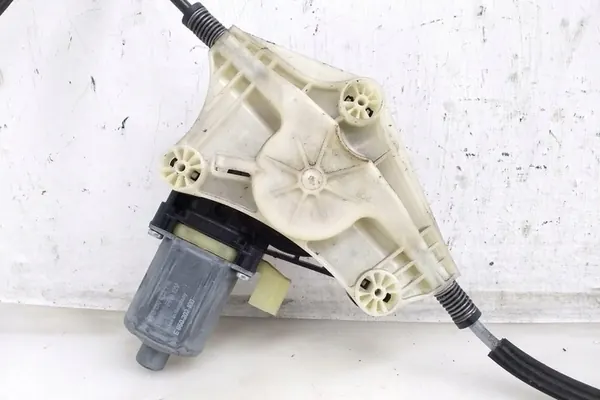 Elevador de vidro dianteiro direito SEAT LEON ST 5F4837462D image 4