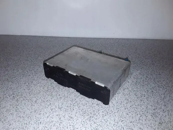 BMW Mukavuusmoduuli OEM 61351379379 5-sarja E34 image 2
