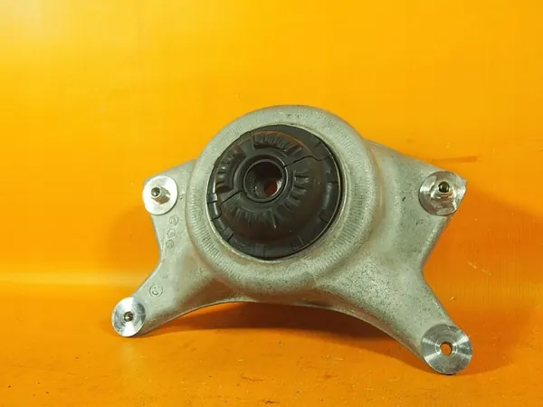 Audi A5 8T Jousituslaakeri OEM 8r0412383a - Vasen image 4