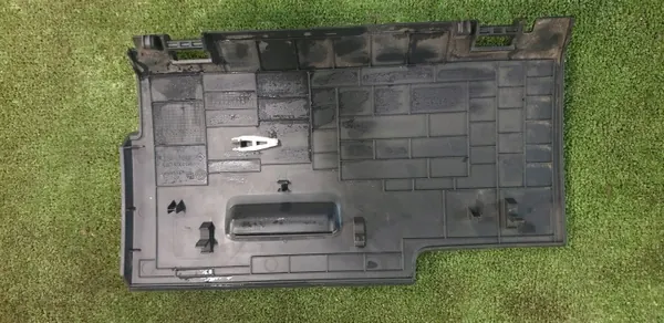 Volkswagen Caddy IV Cache Console Volant OEM 2K5858925A image 3