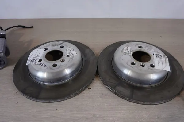 OEM 6882245 bromsskivor & belägg set för BMW image 6
