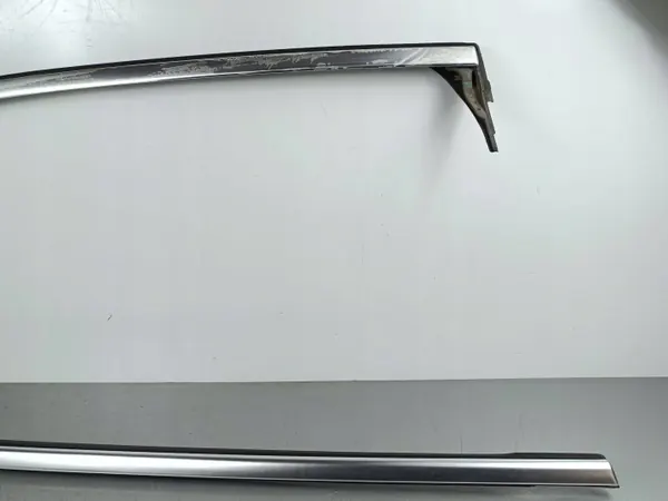 Alfa Romeo Stelvio takaikkuna tiiviste OEM FOB56786 image 4