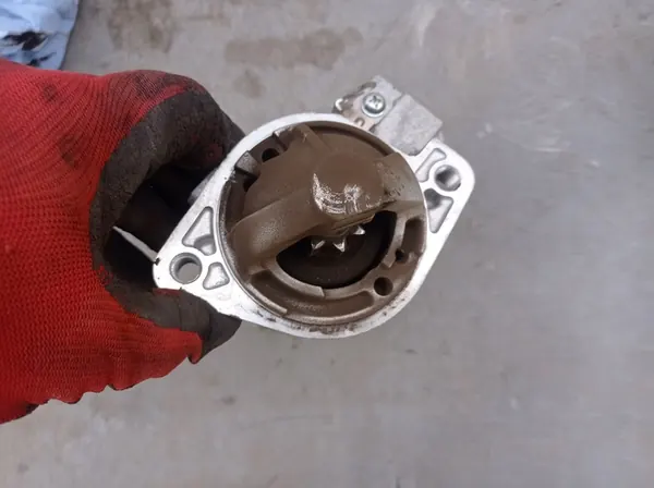 Arrancador Mitsubishi OE 1810A001 image 3