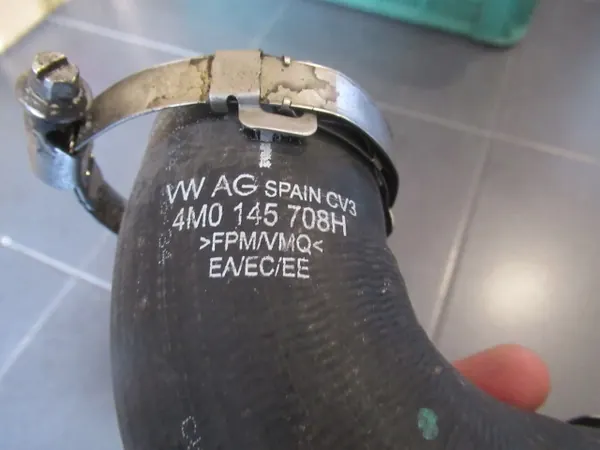 Luftdruckschlauch Intercooler Audi VW Skoda 4M0145708H image 2