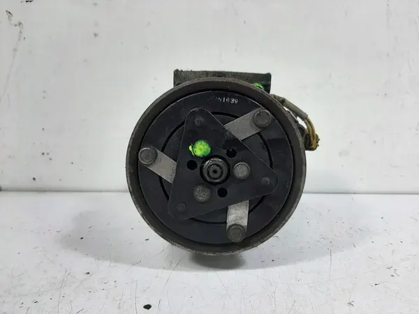 Compresseur de climatisation CITROEN C5 I LIFT 2.0HDI 9683055180 image 2