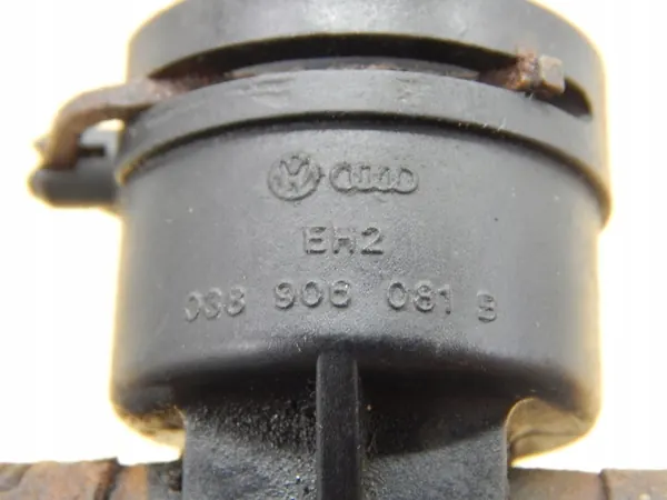 Conduto sensor combustível VW T5 OEM 038906081B 1.9 TDI image 3