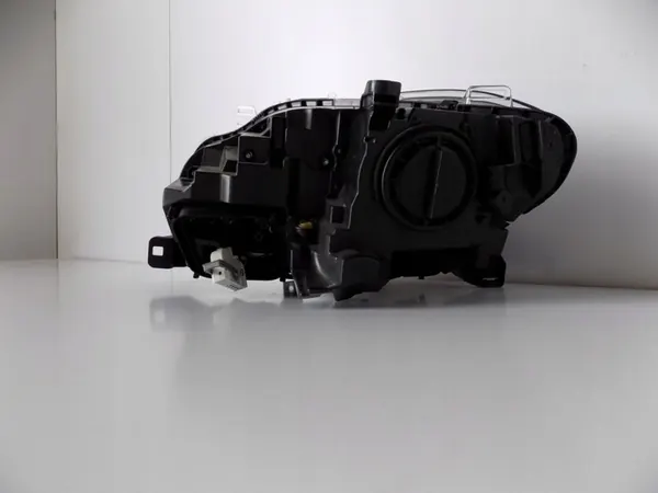 RECHTER XENONKOPLAMP MERCEDES ML W166 ILS image 8