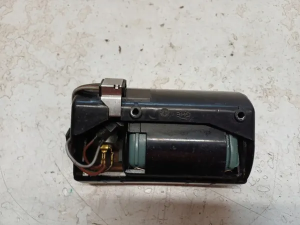Cendrier Avant OEM LUK826 pour Mercedes E W124 image 6
