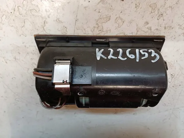 Cendrier Avant OEM LUK826 pour Mercedes E W124 image 7