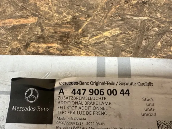 Bromsljus Mercedes-Benz OE A4479060044 - Begagnad image 7