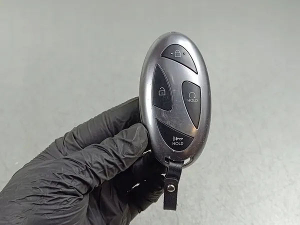 2025 Hyundai Kona II Clé ou Carte FOB55515 image 1