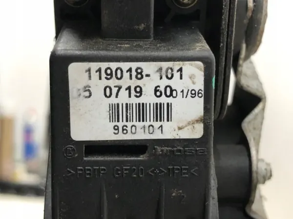 OEM LORK-995-5318 Vänster Framrutsregulator Audi A6 C4 image 5