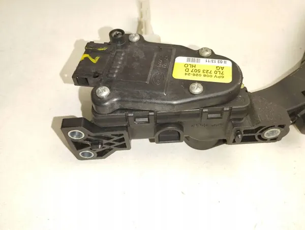 Gaspedaal Volkswagen Touareg II 2011 6PV 008 026-24 image 6