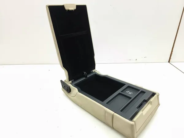 Mercedes-Benz Hinterer Armlehne OEM AMD213976 für E W211 image 8