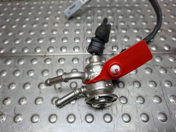 AdBlue-injector OEM S25071717 voor Renault Trafic image 4