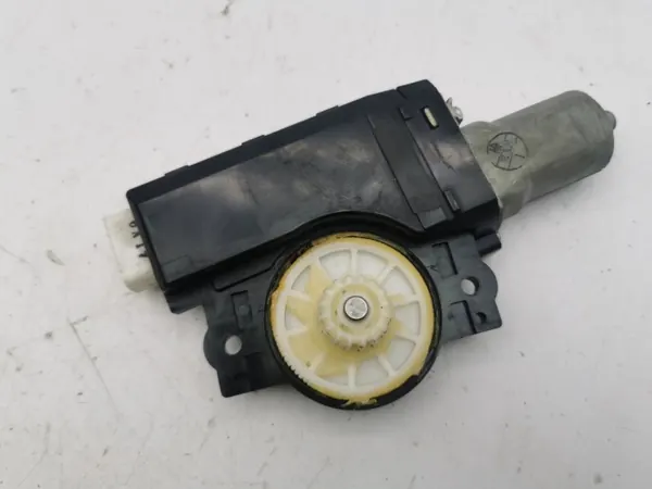 Lexus GS Schiebedachmotor OEM 6326030140 - Gebraucht image 4