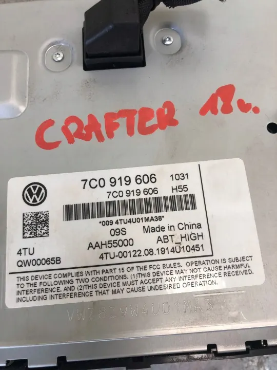Panel de pantalla de radio VW Crafter II OEM 7C0919606 image 7