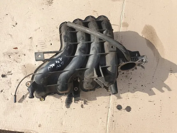 Colector de admisión OEM 036133319 para VW Golf 4 1.4 16V image 3