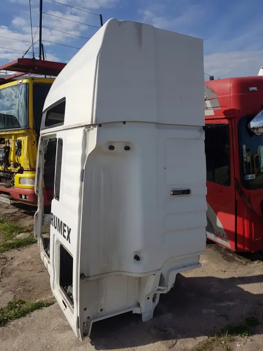 Panneau latéral cabine MAN TGX OEM KABINA ĆWIARTKA BOK image 3