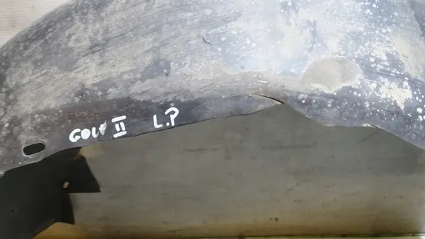 Front Left Wheel Arch Volkswagen Golf 1.3 image 2
