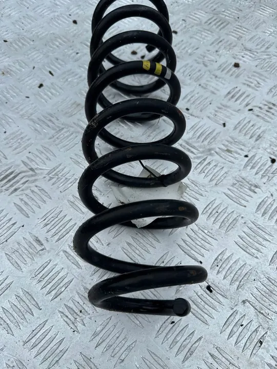 Mercedes X253 Främre Höger Fjäder Dämpare A2533200630 image 2