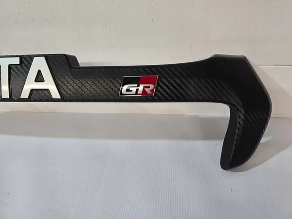 Griglia Paraurti TOYOTA HILUX VIII GR LIFT OEM image 4