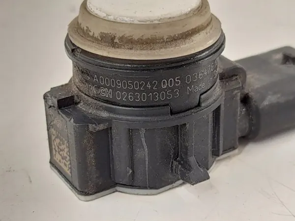 Sensor de aparcamiento trasero OEM 0009050242 Mercedes GLK image 7