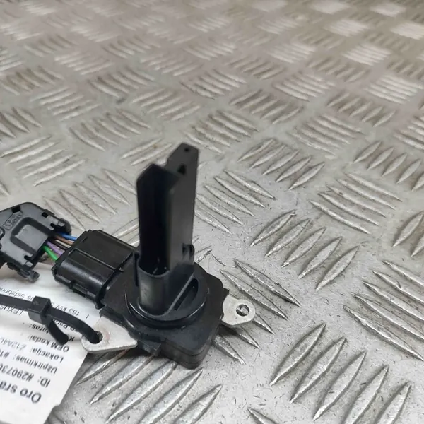 MAF-Sensor Lexus IS II 2.5L image 3