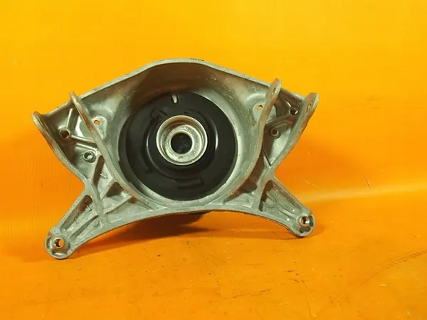 OEM 8k0412384f Oikea Jousituskiinnike Audi A5 8T image 5