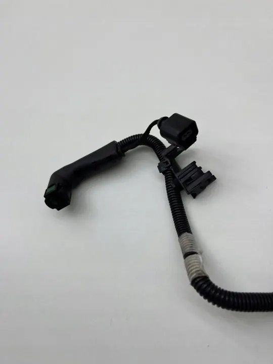 Inyector AdBlue VW Caddy IV OEM 2K5131983L 04L131113R image 5