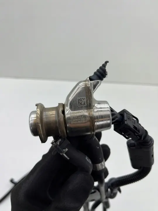 Inyector AdBlue VW Caddy IV OEM 2K5131983L 04L131113R image 9