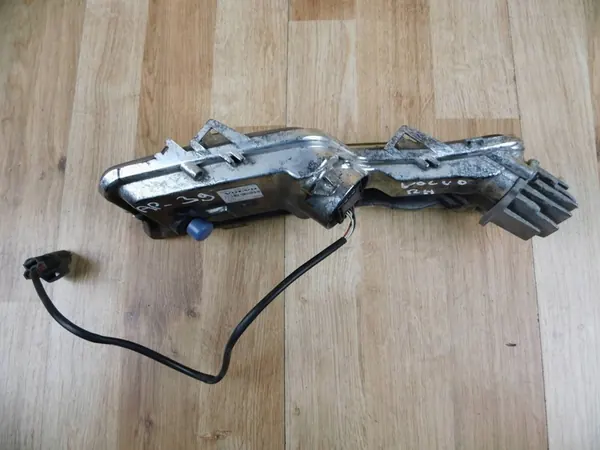 VOLVO S60 V60 LIFT HALÓGENA DRL DIREITA image 2