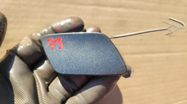 AUDI A3 S3 8V RS3 Tapa de Parachoques Delante 8V5807241D image 2