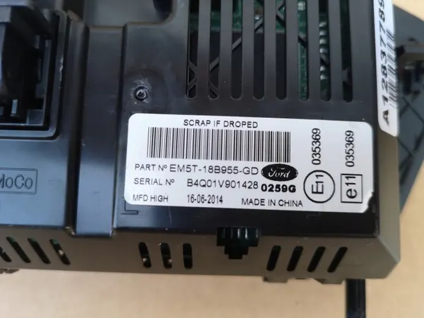 FORD KUGA MK2 13-16 Sony Radio-set OEM Original image 3