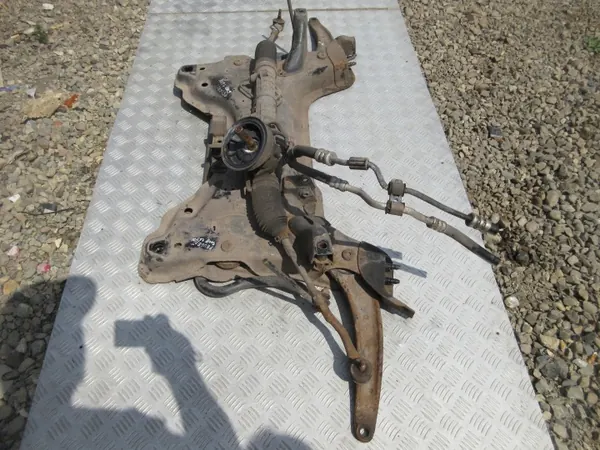 BELKA ZAWIESZENIA SANKI PRZÓD OEM voor Peugeot 5008 image 4