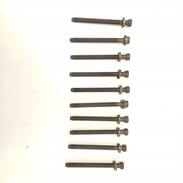 2010 Volkswagen PASSAT B6 Boulons de culasse MAM36211 image 1