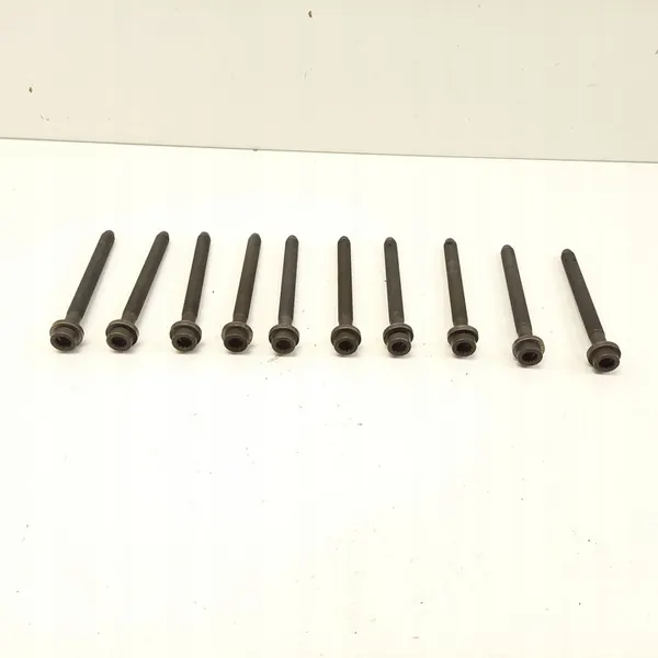 2010 Volkswagen PASSAT B6 Boulons de culasse MAM36211 image 4