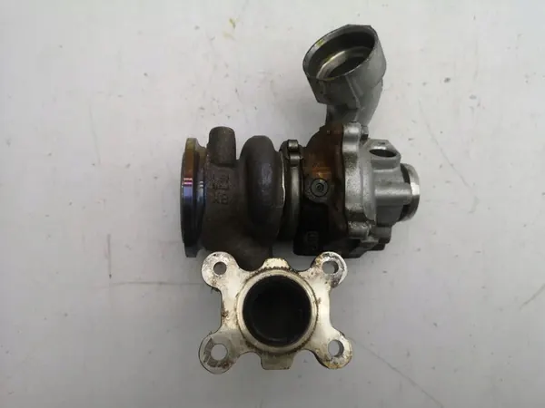Audi A1 2019 Turboaggregat OEM 04C145703M image 3