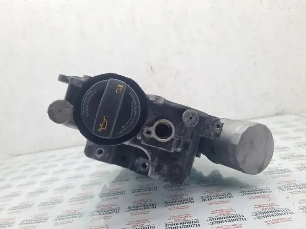 Steuerkettenabdeckung OEM 03C103464B für VW Passat B6 image 4